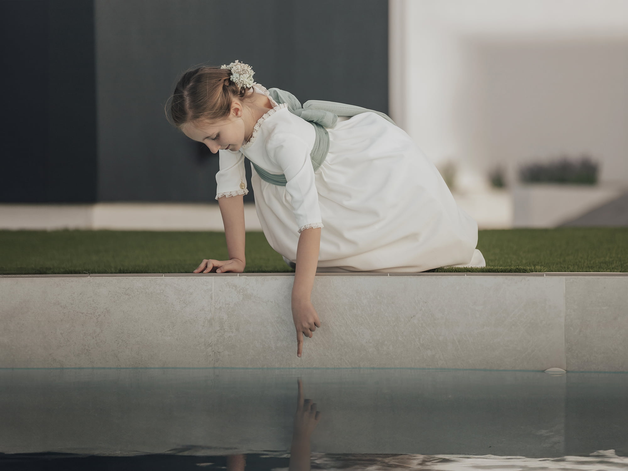 Retrato de comunión en pisicina