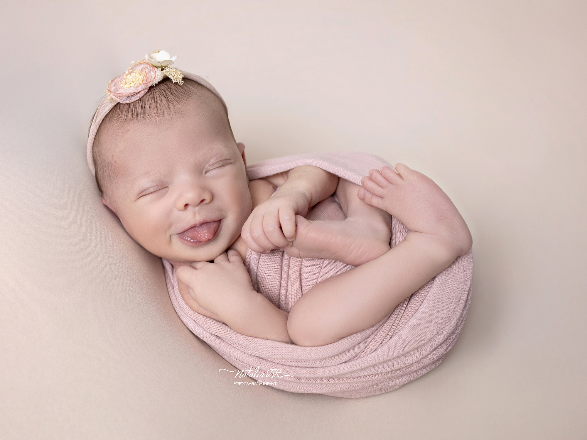 Fotografía Newborn en Málaga: la sesión que captura los primeros días de tu bebé