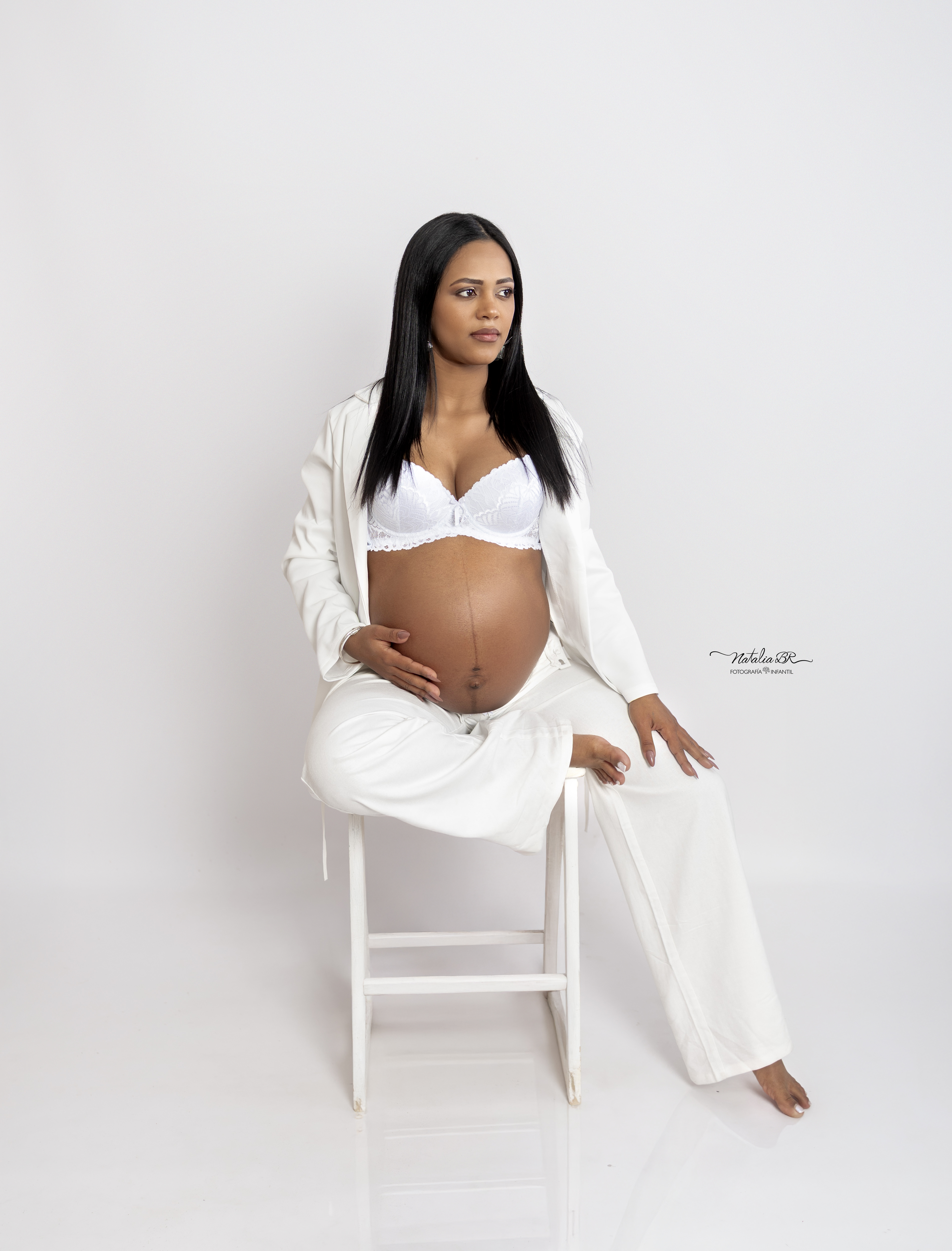 Sesión de fotografía de embarazo en Málaga – Natalia BR Fotografía Infantil