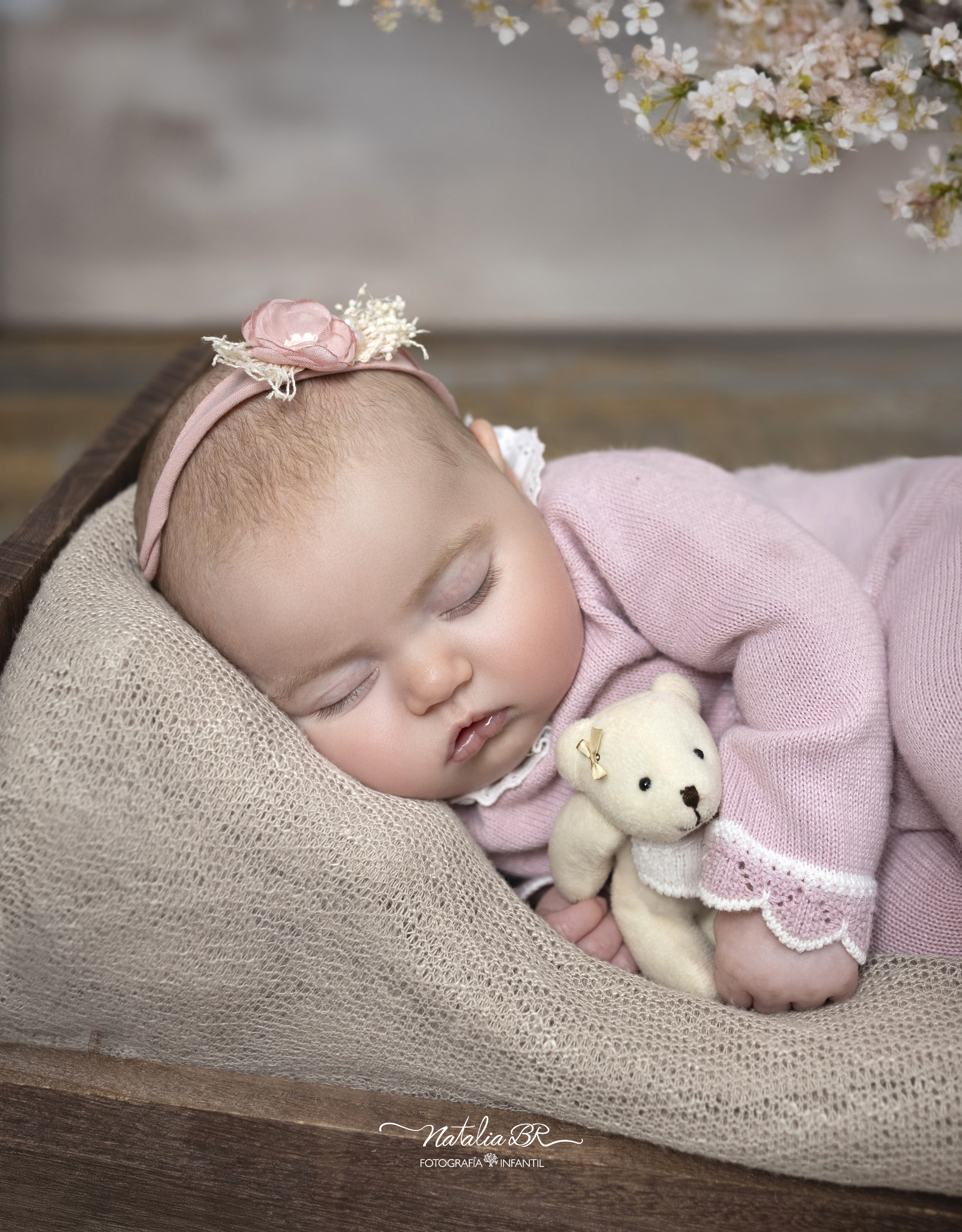 Sesión de fotografía de recién nacidos en Málaga – Natalia BR Fotografía Infantil