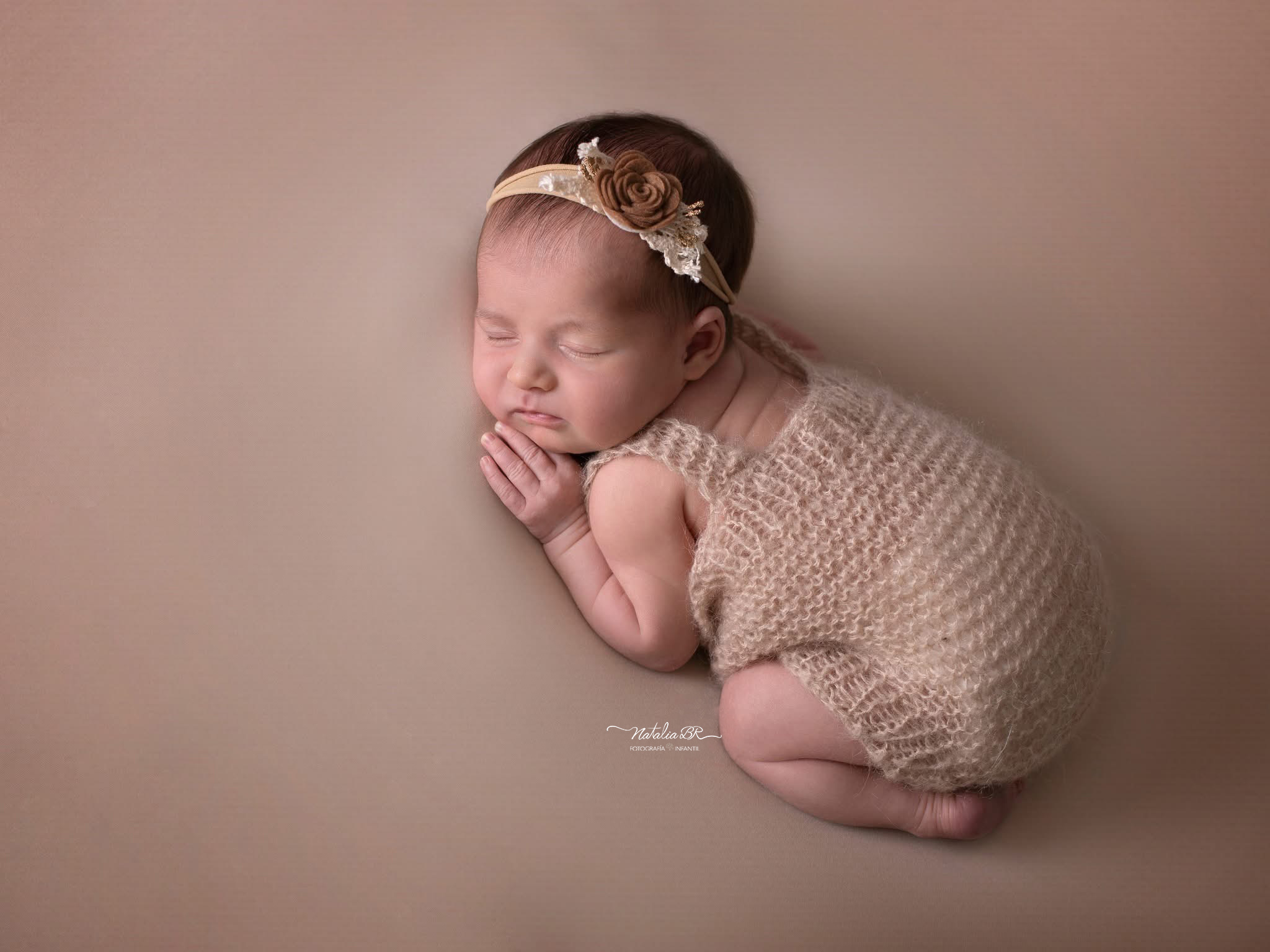 Sesión de fotografía de recién nacidos en Málaga – Natalia BR Fotografía Infantil