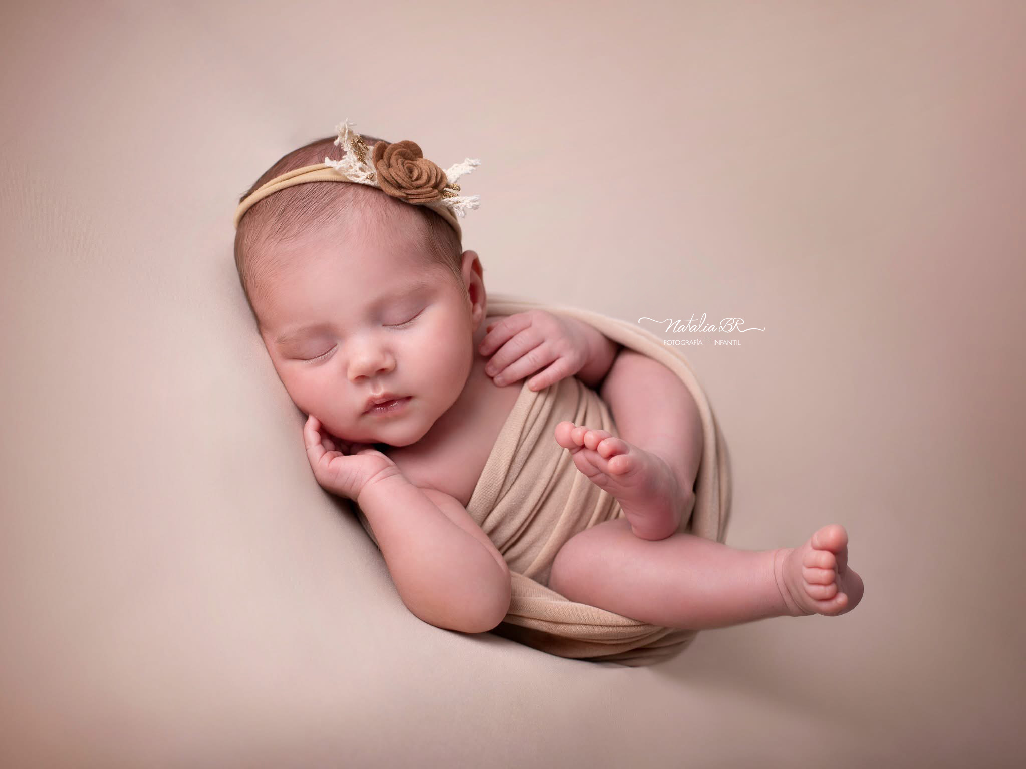 Sesión de fotografía de recién nacidos en Málaga – Natalia BR Fotografía Infantil