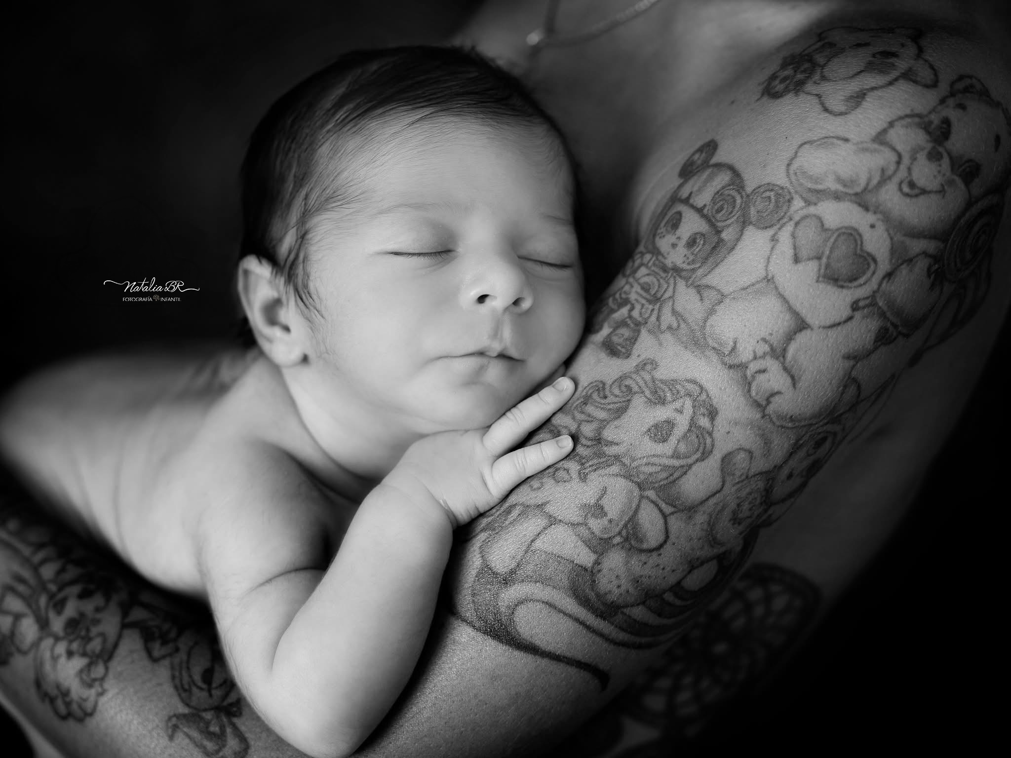 Sesión de fotografía de recién nacidos en Málaga – Natalia BR Fotografía Infantil