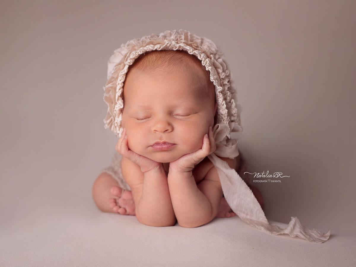 Sesión de fotografía de recién nacidos en Málaga – Natalia BR Fotografía Infantil